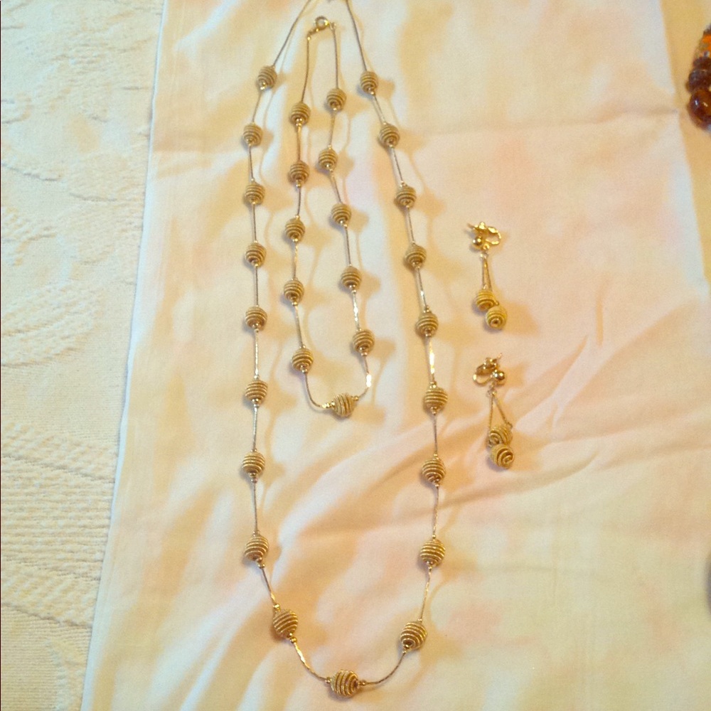 Trifari vintage 3 piece set